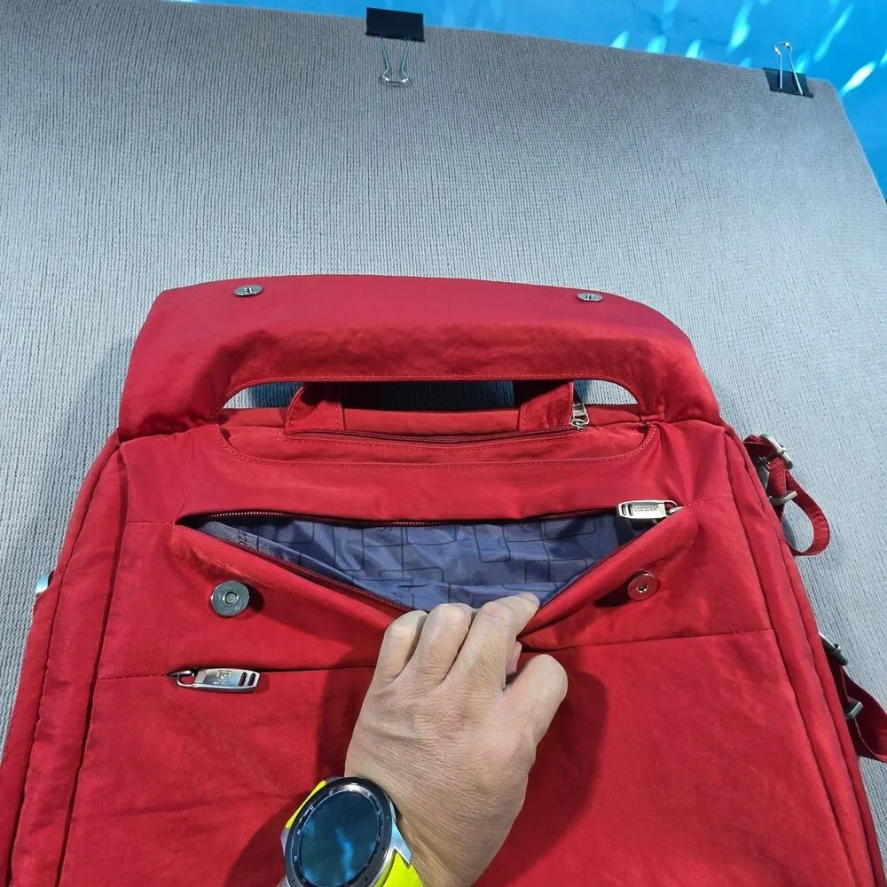 Sentoza Red Nylon Backpack for 15 in Laptop, Padded, Partitions, Solid Pattern